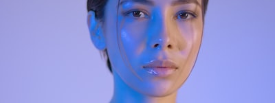 全球赛事评论员陈芳女士肖像